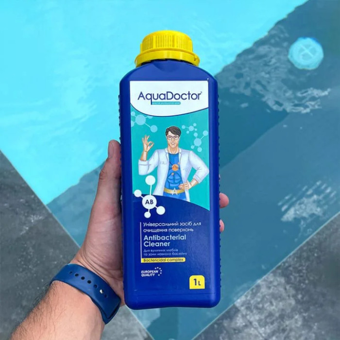Універсальний засіб для очищення поверхонь AquaDoctor AB Antibacterial Cleaner